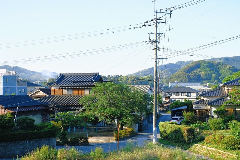 Nhà cửa xây dựng theo kiểu truyền thống